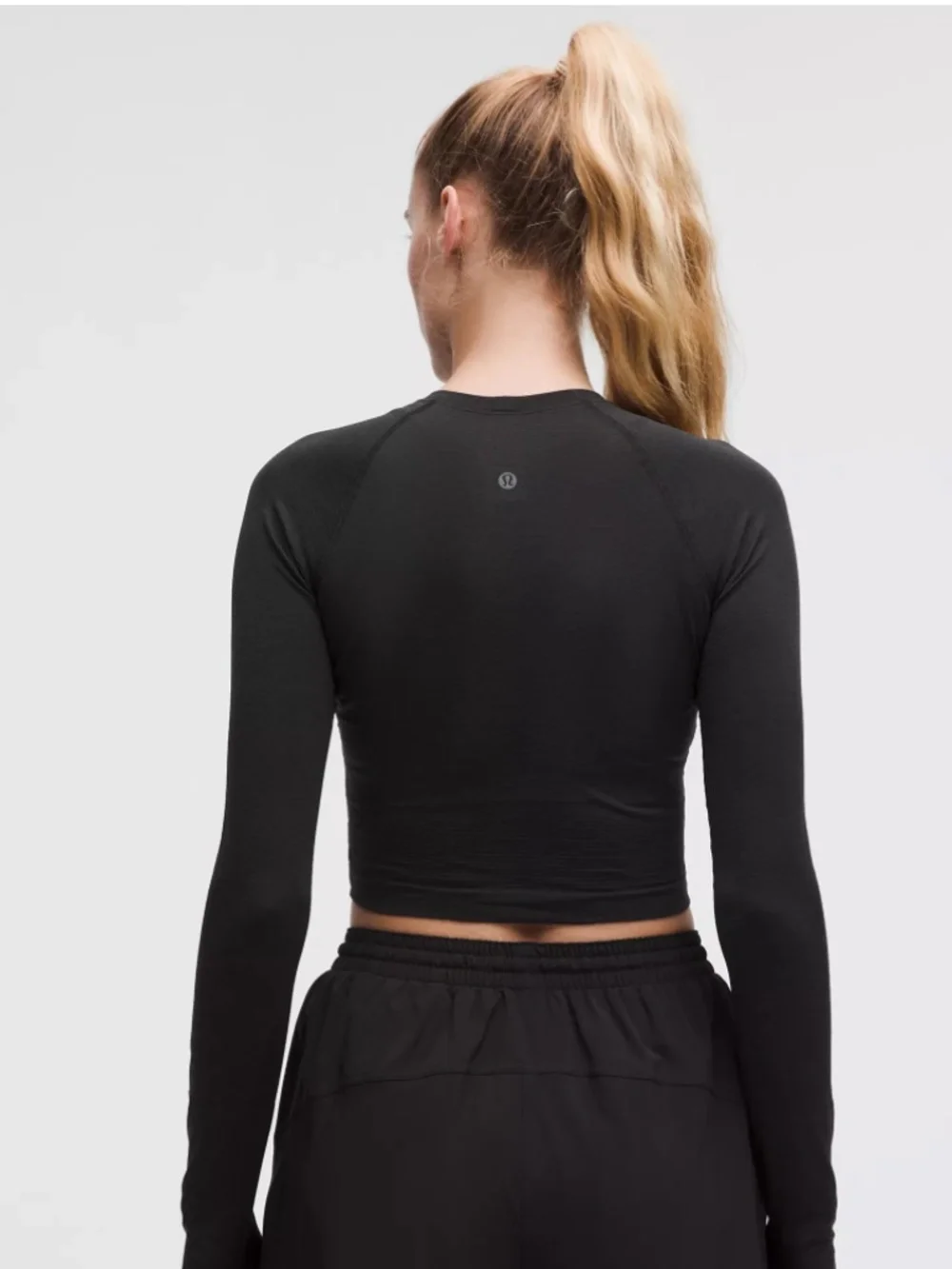 LULULEMON 